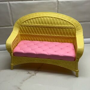 Barbie Mattel so real so now summer garden couch 1998
